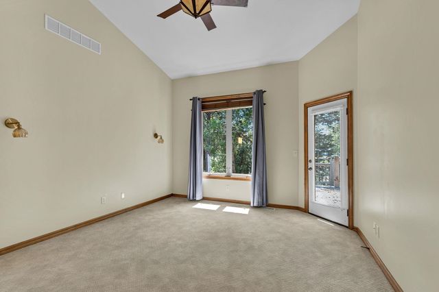 2405 N PECKHAM COURT, Wichita, KS 67228