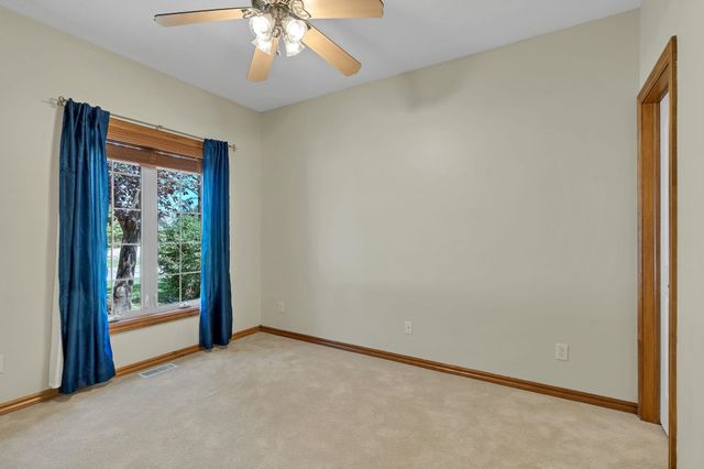 2405 N PECKHAM COURT, Wichita, KS 67228