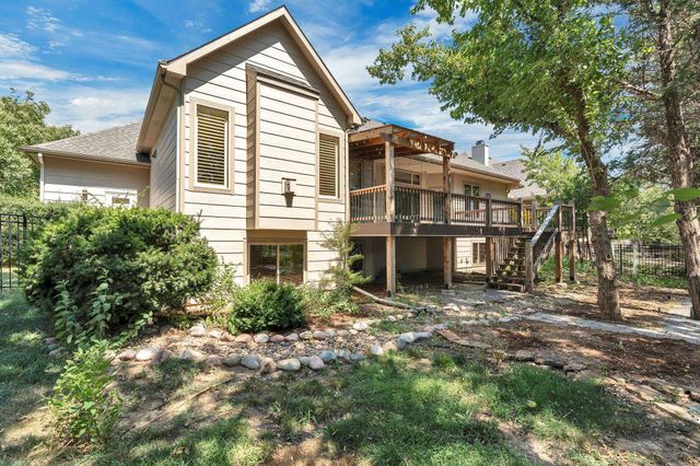 2405 N PECKHAM COURT, Wichita, KS 67228