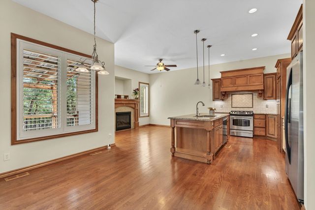 2405 N PECKHAM COURT, Wichita, KS 67228