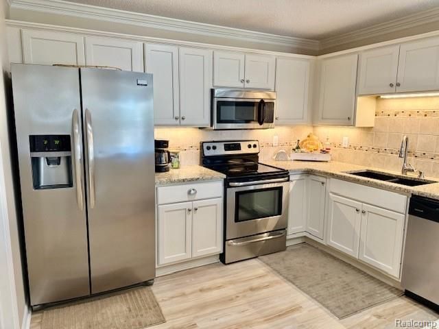 3414 LOON LAKE, Waterford Charter Township, MI 48329