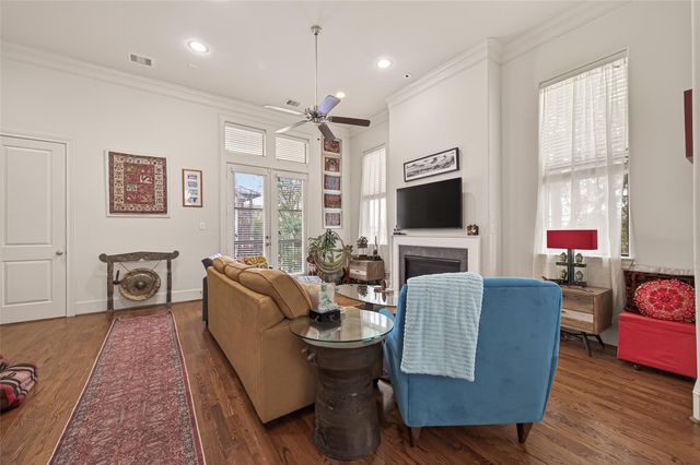 3217 Maxroy Street, Houston, TX 77008