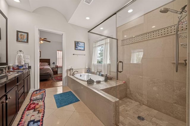 3217 Maxroy Street, Houston, TX 77008