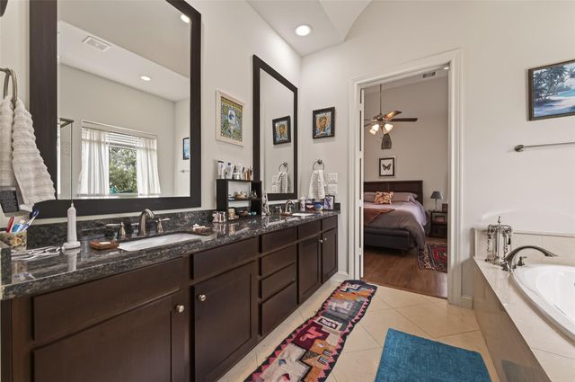 3217 Maxroy Street, Houston, TX 77008