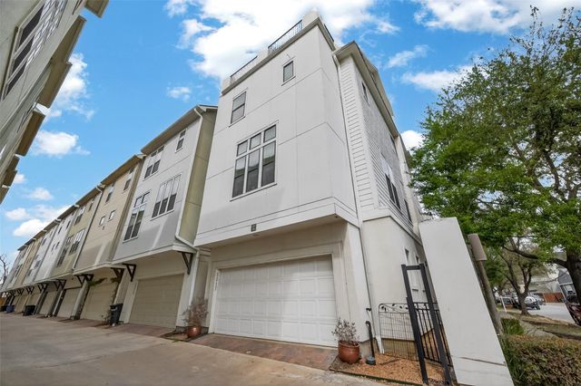 3217 Maxroy Street, Houston, TX 77008