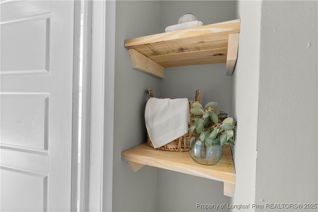 115 Brookwood Avenue, Fayetteville, NC 28301