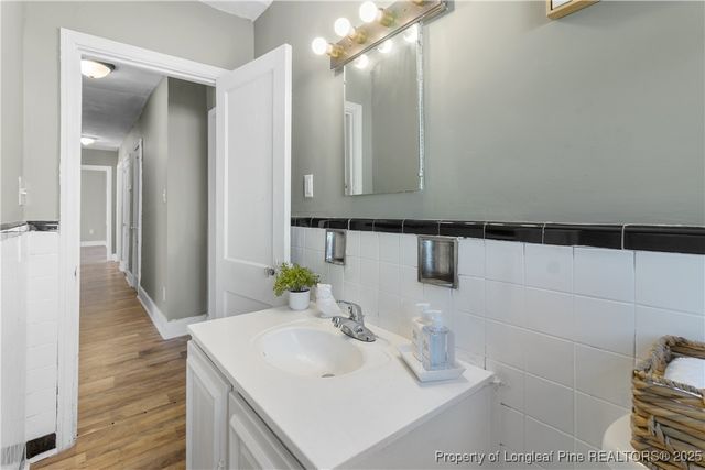 115 Brookwood Avenue, Fayetteville, NC 28301