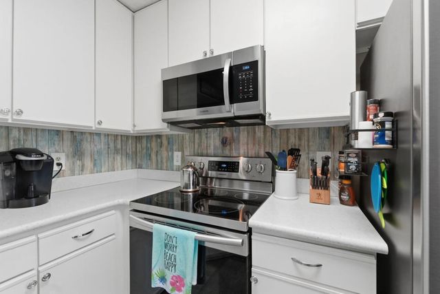 1101 Possum Trot Rd Apt B302, North Myrtle Beach, SC 29582