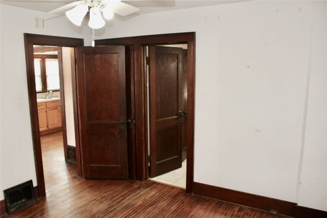 1221 Curtiss Avenue, Ames, IA 50010