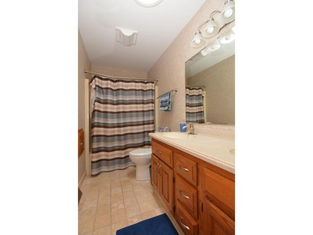 4013 Bordeaux Drive, Janesville, WI 53546