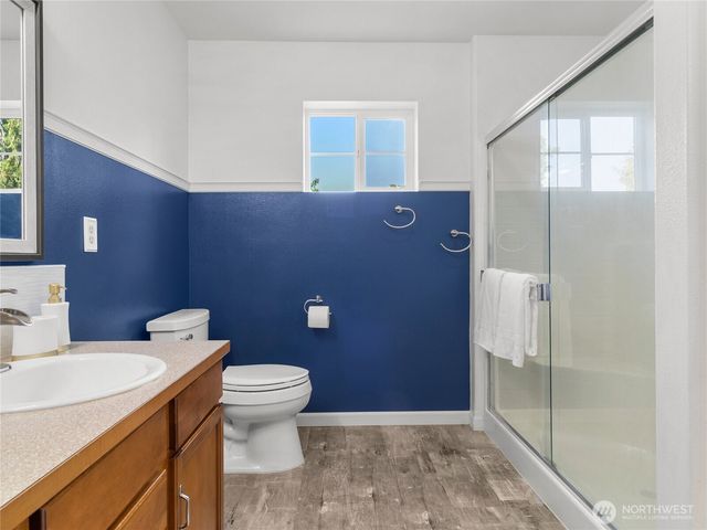 1331 Rowan Ct, Dupont, WA 98327