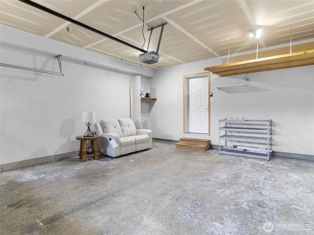 1331 Rowan Ct, Dupont, WA 98327