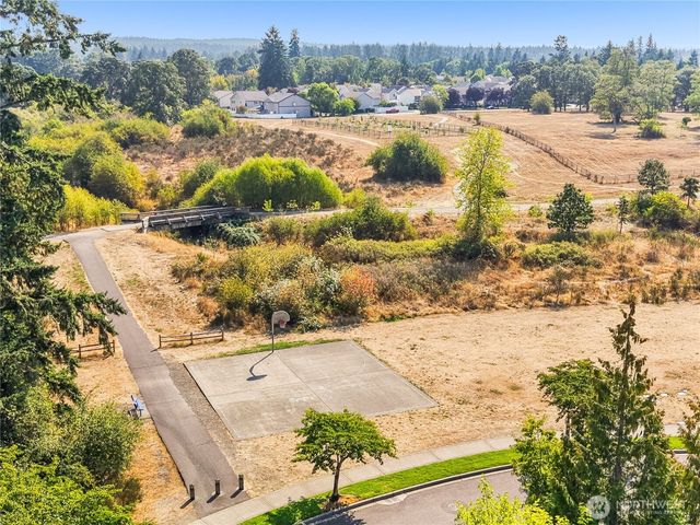 1331 Rowan Ct, Dupont, WA 98327