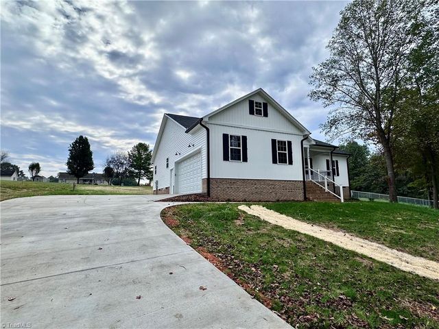 2199 Brookshire Court, Sophia, NC 27350