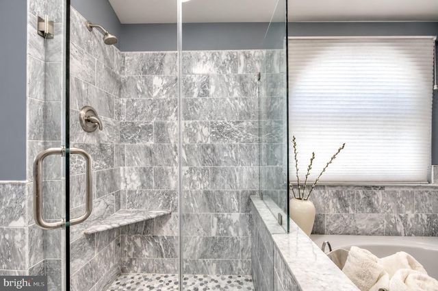 233 TAVISTOCK LN, Sewell, NJ 08080