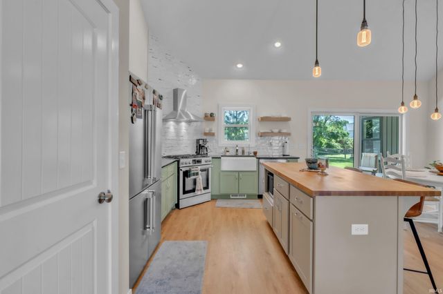 5780 Wheelock Road, Fort Wayne, IN 46835