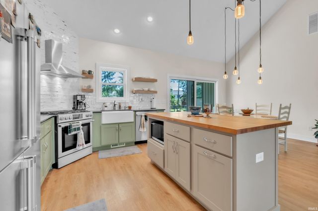 5780 Wheelock Road, Fort Wayne, IN 46835