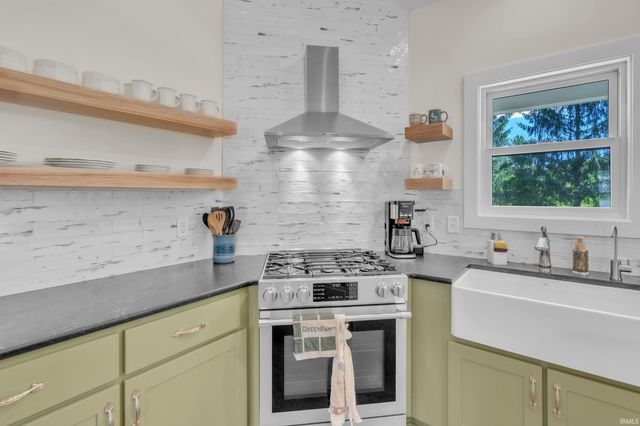 5780 Wheelock Road, Fort Wayne, IN 46835