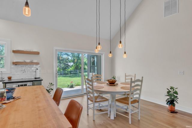 5780 Wheelock Road, Fort Wayne, IN 46835