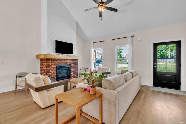 5780 Wheelock Road, Fort Wayne, IN 46835
