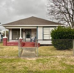 785 Grant Street, Beaumont, TX 77701