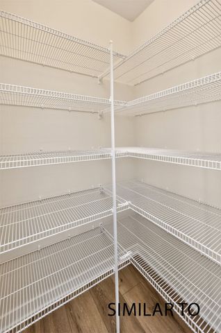 4283 Grover Woods Lane, Des Moines, IA 50317