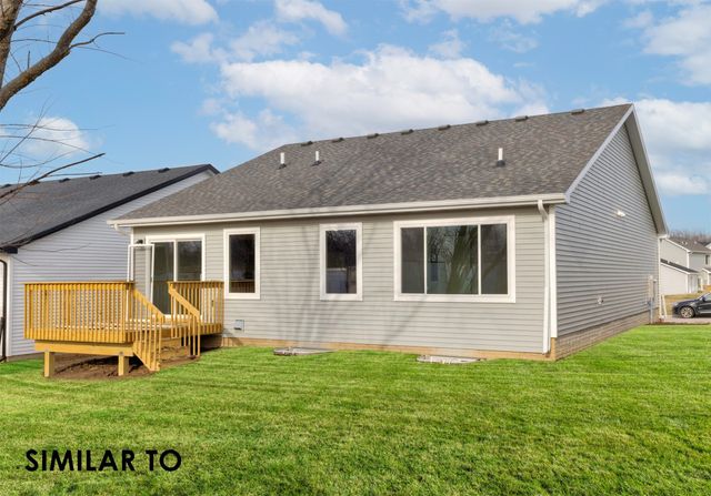 4283 Grover Woods Lane, Des Moines, IA 50317