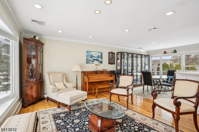 6 Highview Dr, Vernon Twp., NJ 07460