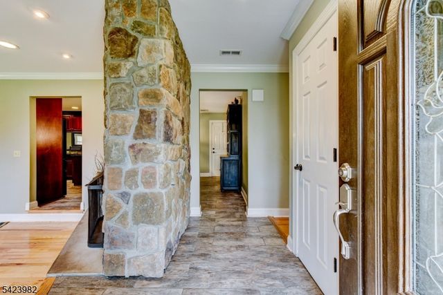 1 DEMOTT DR, Readington Twp., NJ 08889
