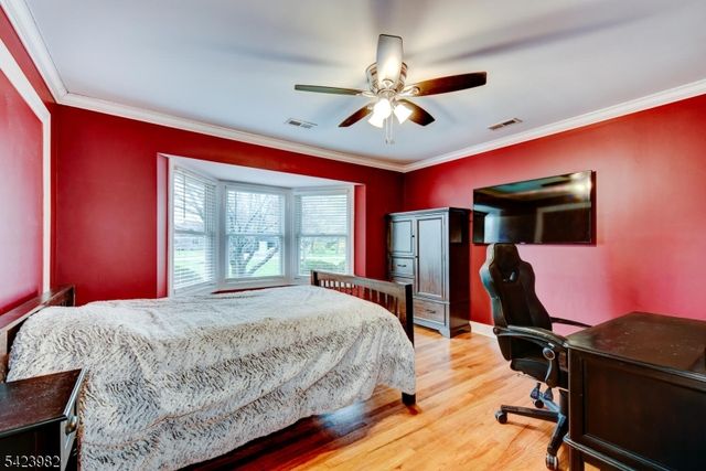 1 DEMOTT DR, Readington Twp., NJ 08889