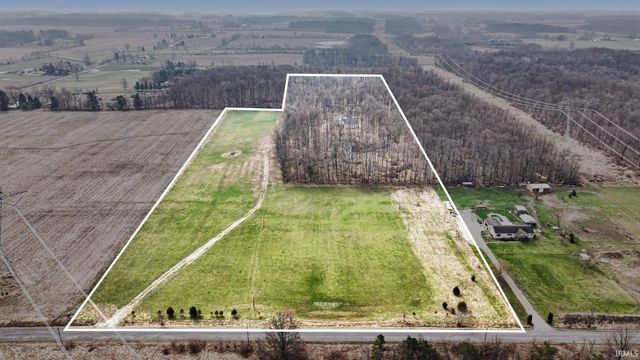 25280 Quinn Road, North Liberty, IN 46554