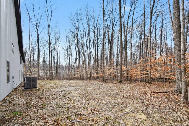 25280 Quinn Road, North Liberty, IN 46554