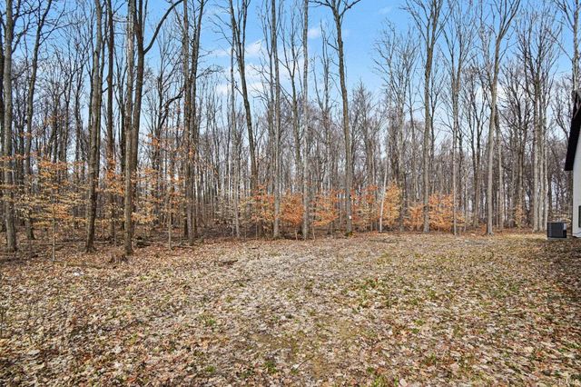 25280 Quinn Road, North Liberty, IN 46554