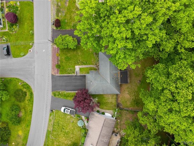 112 David Drive, Clay, NY 13212