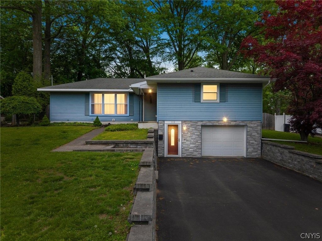 112 David Drive, Clay, NY 13212