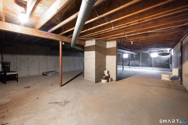 71 Renshaw Road, Hamden, CT 06518