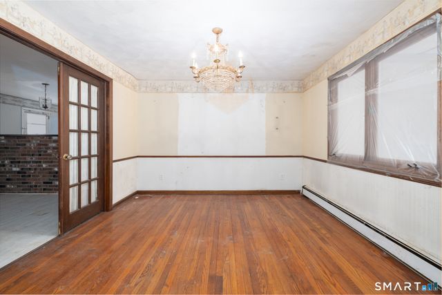 71 Renshaw Road, Hamden, CT 06518