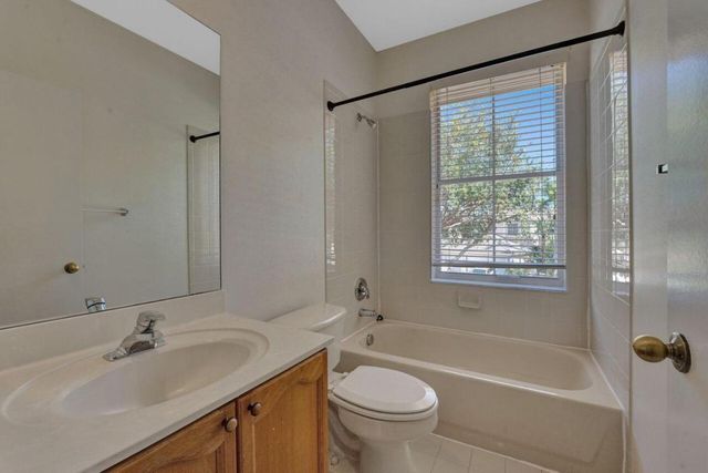 5302 Victoria Circle, West Palm Beach, FL 33409