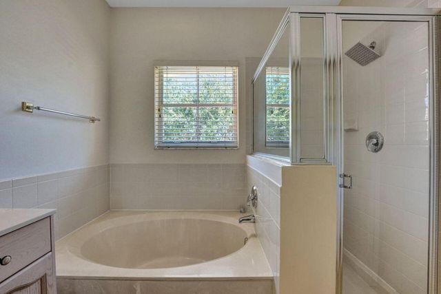 5302 Victoria Circle, West Palm Beach, FL 33409