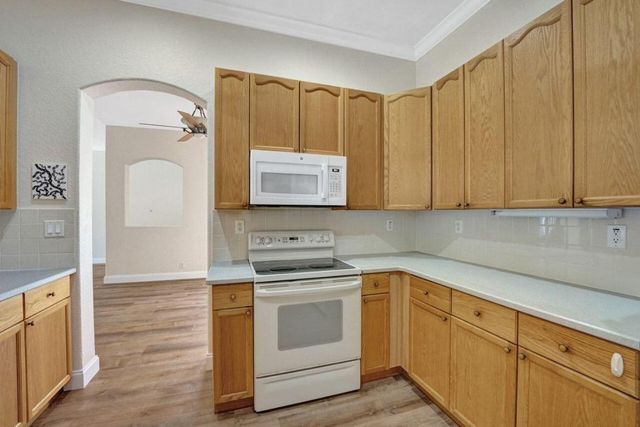 5302 Victoria Circle, West Palm Beach, FL 33409