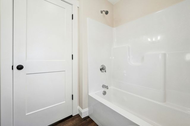 260 Main Street 11, Blackstone, MA 01504