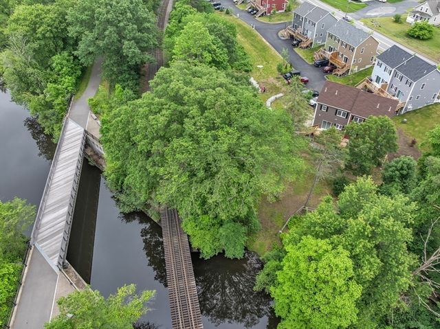 260 Main Street 11, Blackstone, MA 01504