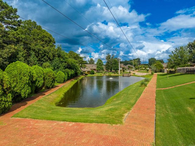 403 Willowbend Circle, Hot Springs, AR 71913