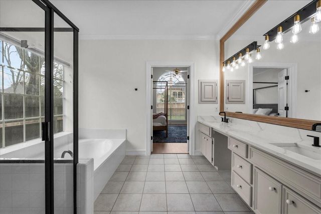 16907 Cottonwood Way, Houston, TX 77059