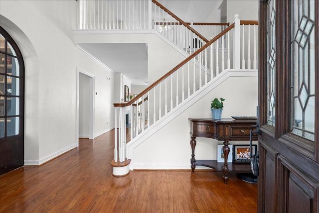 16907 Cottonwood Way, Houston, TX 77059