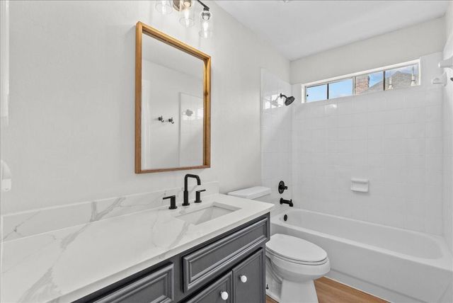 16907 Cottonwood Way, Houston, TX 77059