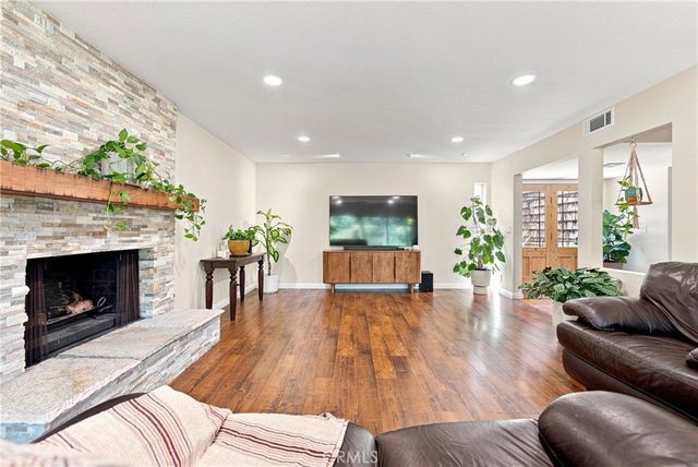 9415 Friendly Woods, Whittier, CA 90605