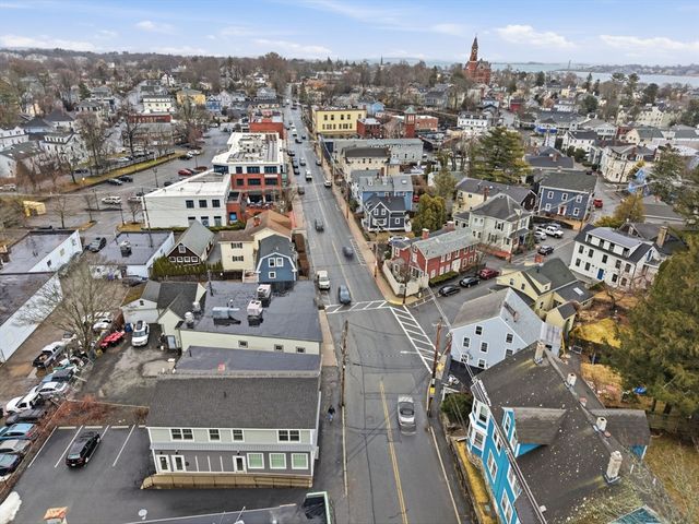 149 Pleasant St 2, Marblehead, MA 01945