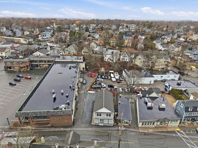 149 Pleasant St 2, Marblehead, MA 01945