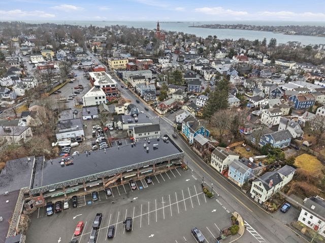 149 Pleasant St 2, Marblehead, MA 01945